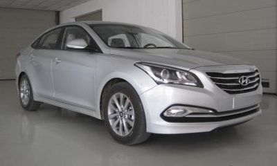 2014 Hyundai Mistra 2.0L Manual automatic transmission TOP Flagship