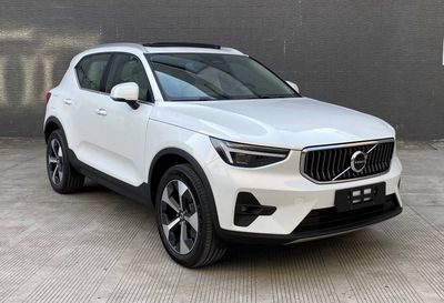 2023 Volvo XC40 2.0T Dual clutch B4 four-wheel drive intelligent luxury version