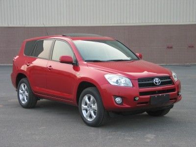 2009 Toyota RAV4 2.0L Manual 2WD Luxury