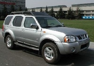 2006 Nissan Paladin 3.3L automatic transmission four-wheel drive luxury model