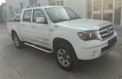 2015 Zhongxing Weihu TUV 2.5T Manual Four wheel drive diesel luxury model