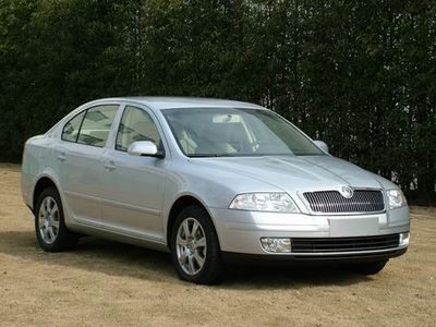 2009 Skoda Octavia 2.0L Manual automatic transmission Leisurely Official