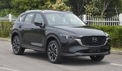 2024 Mazda CX-5 2.5L Manual automatic transmission Two wheel drive intelligent superior model