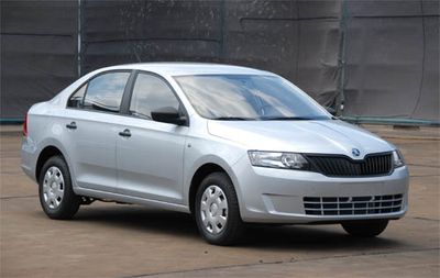 2013 Skoda Rapid 1.6L automatic transmission Happy Choice