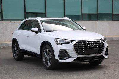 2019 Audi Q3 45 TFSI Quattro 2.0T Dual clutch four-wheel drive luxury dynamic model