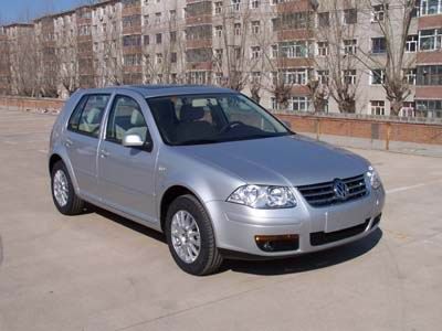 2007 Volkswagen Bora HS-two-box 1.8L Manual HL Luxury