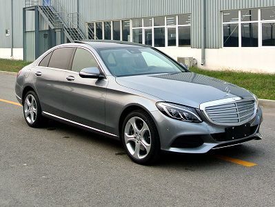 2017 Mercedes-benz C300L 2.0T Manual automatic transmission 