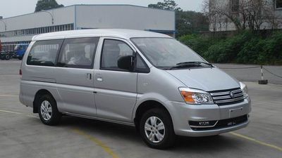 2015 Dongfeng Fengxing Lingzhi M5 Q3 2.0L Manual 7-seater short axle luxury model