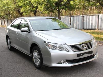 2013 Toyota Camry 2.0L Manual automatic transmission E Elite