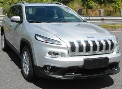 2016 Jeep Cherokee 2.4L Manual automatic transmission Two wheel drive leading version