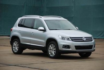 2010 Volkswagen Tiguan 2.0TSI 2.0T Manual automatic transmission Four wheel drive flagship navigation version