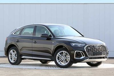 2022 Audi Q5L Sportback 40 TFSI 2.0T Dual clutch four-wheel drive RS kit combustion speed type