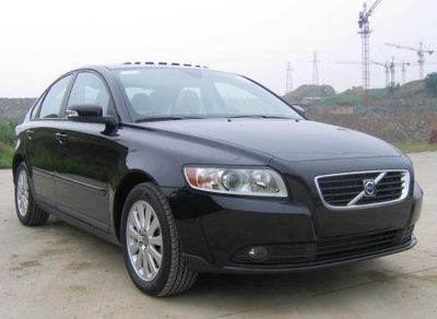 2006 Volvo S40 2.4L Manual automatic transmission 2.4i