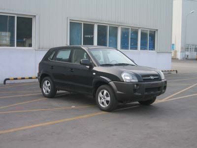 2007 Hyundai Tucson 2.0L Manual automatic transmission Two wheel drive sunroof type