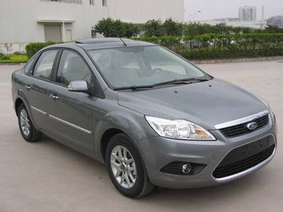 2009 Ford Focus - three-box 1.8L Manual automatic transmission Luxury