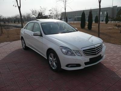 2013 Mercedes-benz E300L 3.0L Manual automatic transmission Fashion Luxury