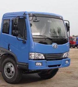 Cheng Liwei  CLW5160GNYC3 Fresh milk transport vehicle