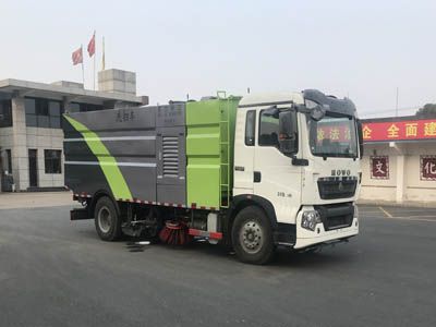 Hua Wei Chi Le SGZ5180TXSZZ5T5Washing and sweeping vehicle