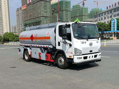 New Dongri  YZR5120GYYC6 Oil tanker