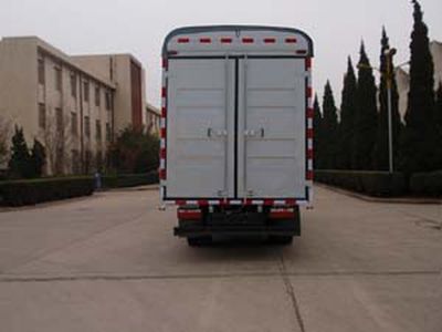 Jiefang Automobile CA5044CPYPK26L2E4 Peng style transport vehicle