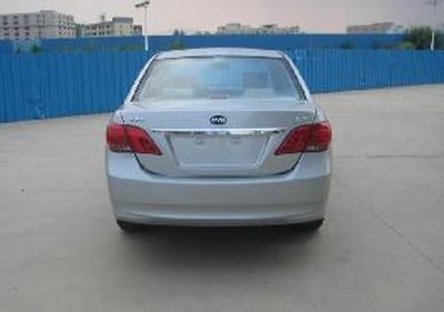 BYD  BYD7153A1 Sedan