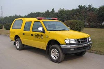 Isuzu QL5020TQXNGLSEmergency vehicle