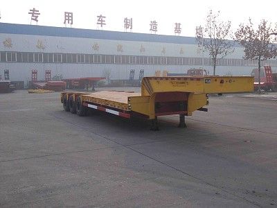 Shunyun  HYY9353TDP Low flatbed semi-trailer