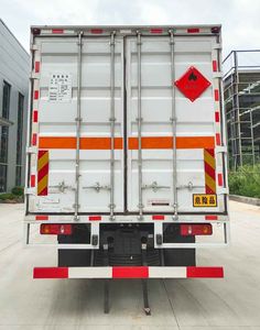 Zhuanzhi  YZZ5183XRYDFV6 Flammable liquid box transport vehicle