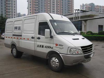 Iveco NJ5044XYUC Escort vehicle