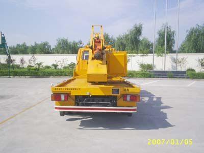 Luxin  NJJ5051TQX Highway anti-collision guardrail repair vehicle