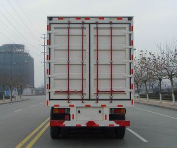 Taicheng  LHT9381XXY Box transport semi-trailer