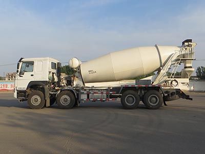 Lingyu  CLY5317GJB36E1B Concrete mixing transport vehicle