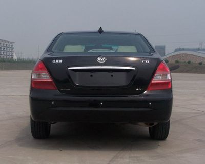 BYD  QCJ7240E2 Sedan