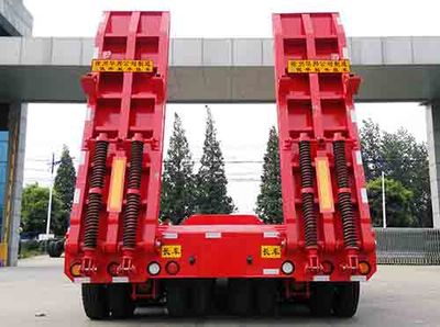 Guoshi Huabang brand automobiles XHB9400TDPXZ Low flatbed semi-trailer