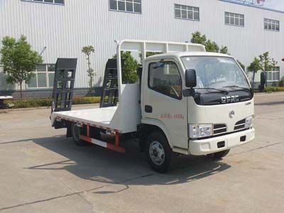 Huatong brand automobiles HCQ5041TPBDFA Flat transport vehicle