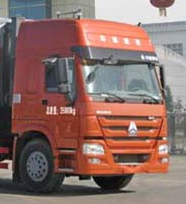 Cheng Liwei  CLW5250TFCZ5 Synchronous gravel sealing vehicle