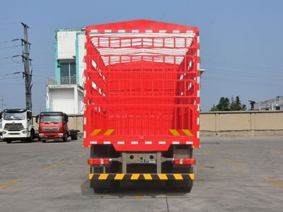 Haowo  ZZ5317CCQV446KF1 Livestock and poultry transport vehicles