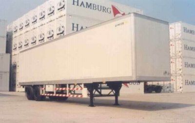 CIMC ZJV9270XXY Box transport semi-trailer