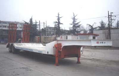 Huajun  ZCZ9261TD Low flatbed semi-trailer