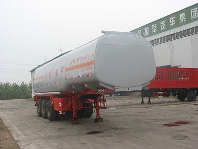 Huaren  XHT9400GHY Chemical liquid transportation semi-trailer