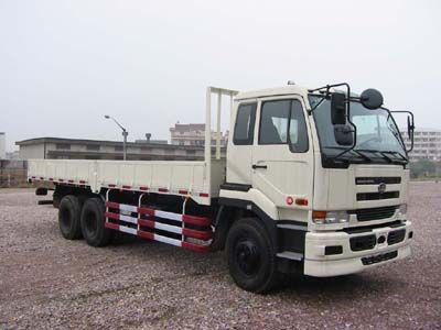 Dongfeng Nissan Diesel DND1241CWB452P1 Heavy duty truck