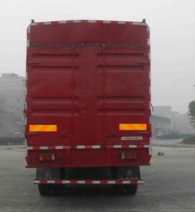 Chenglong  LZ5310CSREL Grate type transport vehicle