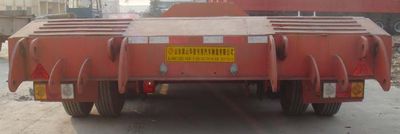 Luyue  LHX9402TDP Low flatbed semi-trailer