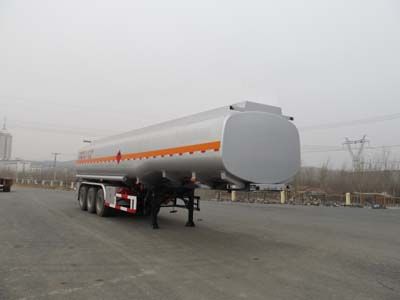 Luping Machinery LPC9400GYY Oil transport semi-trailer