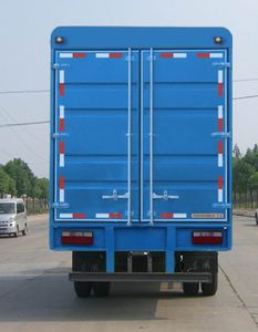 Dongfeng  EQ5090CCYL10DCAC Grate type transport vehicle