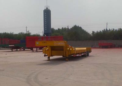 Xinyongcheng brand automobiles YJH9350TDP Low flatbed semi-trailer