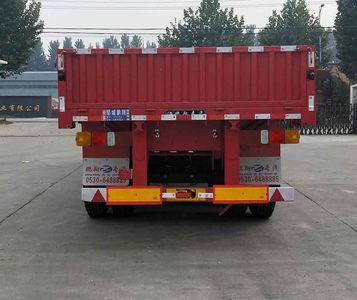 Xinpengxiang  YPX9400L Fence semi-trailer