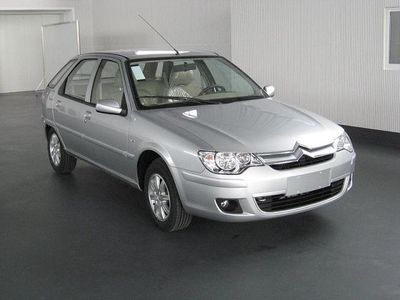 Dongfeng Citroen DC7160DB Sedan