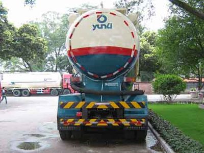 Yunli  LG9260GFLA Powder material transportation semi-trailer