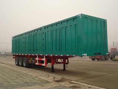 Liangshan Dongyue  CSQ9402XXY Box transport semi-trailer